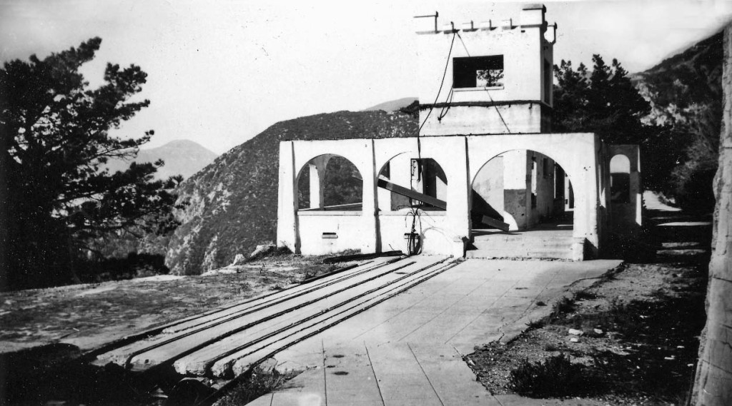 Remnants of the Echo Mountain Power House, photographed December 26, 1947 by Alan Weeks. 