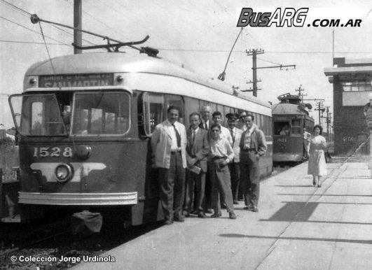 The former PE 5028, now numbered 1528 poses with railway officials just after going into service, The 1528 was the only PE PCC that was not "butchered" with train doors cut into them. She remained a double ender to the end.